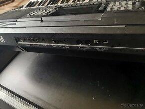 Yamaha psr 775 - 3