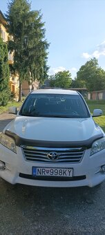 Predám Toyota Rav4, r.v. 12/2011 - 3