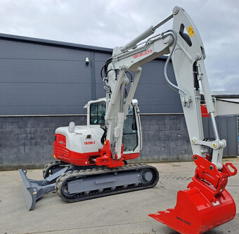 TAKEUCHI TB290-2V DIESEL - 3