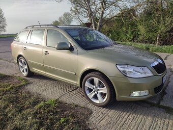 Predám Škodu Octavia 2 FL,1,6Tdi army green limited editon - 3