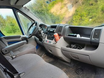 Predám Peugeot boxer 2,2 D - 3