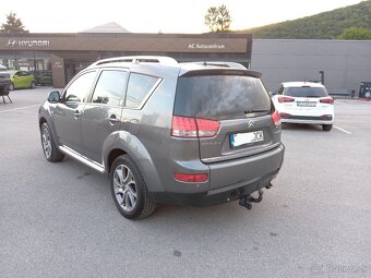 Citroen C-crosser 2.2 HDI 4x4 7miestne - 3