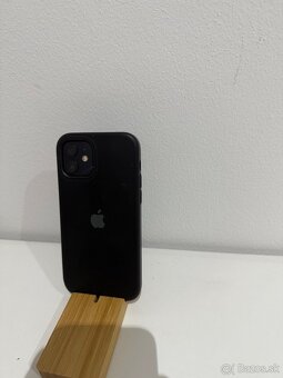 iPhone 12 - 3