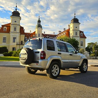 JEEP CHEROKEE 2005 AUTOMAT - 3