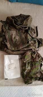 Predám malý digitálny batoh 30l - 3