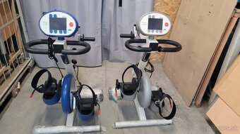 Rehabilitačný bicykel Motomed Viva2 na ruky nohy - 3