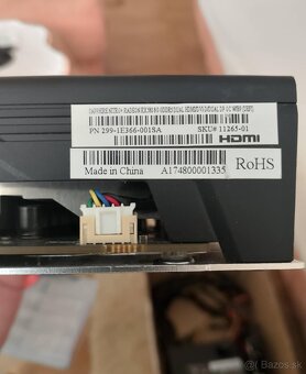 Sapphire NITRO+ Radeon RX 580 8GB GDDR5 - 3