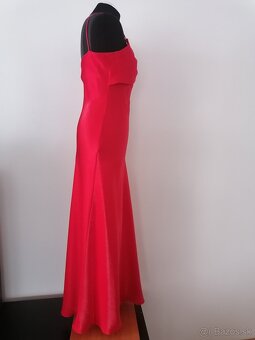 Trendovés spoločenské šaty M - 3