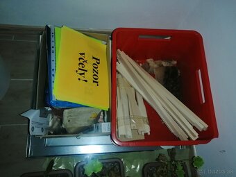 Včelárske potreby - 3