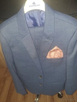 Predan chlapcensky oblek - 3