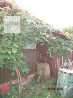 Predám chatu so záhradkou - Stráže - 3