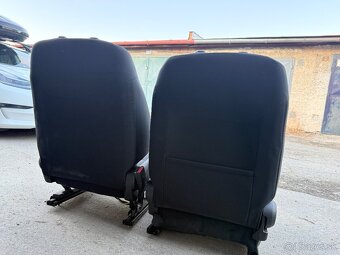 Predné sedadlá Suzuki Ignis 2018 - 3
