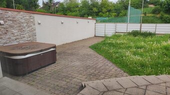 ELEGANTNÝ 5i RD, kde sa pohodlie snúbi s dokonalou lokalit - 3