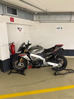 Aprilia tuono v4 2021 - 3