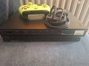 XBOX ONE X 1TB - 3