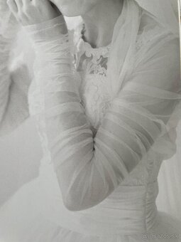 Svadobné šaty navrhnuté a ušité na mieru - 3