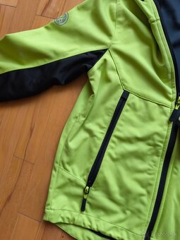 Vetrovka krásna neónovo zelená 140/146 - 3