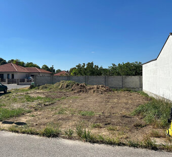 Stavebný pozemok v Skalici pod Rotundou - 3