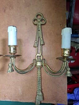 Predám staré mosadzné nástenné svietniky - 3