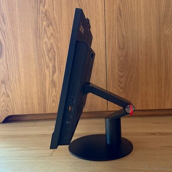 Lenovo ThinkCentre M920z AIO, i5-8500, 256GB SSD, 16GB RAM - 3