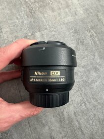 Nikon D3100 - 3