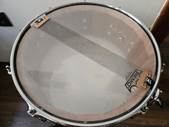 Predám rytmik NATAL 14x5.5 pure stave walnut - 3