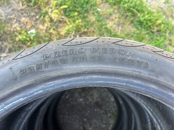 235/40 R19 letné Pirelli 6mm - 3
