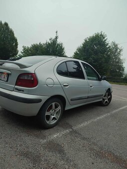 Renault Megane - 3