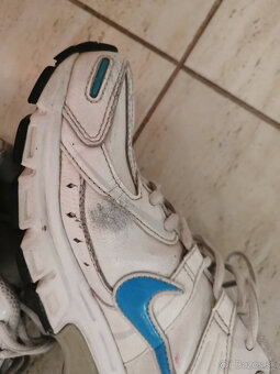 predam damske tenisky NIKE velkost 41 - 3
