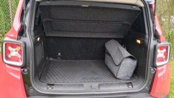 Predám Jeep Renegade 2.0 Limited  A/T 4WD - 3