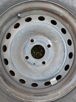 Predám plechové disky Nissan a letné pneumatiky zn. Michelin - 3