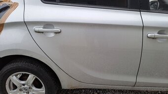 Blatník Hyundai i20 - 3