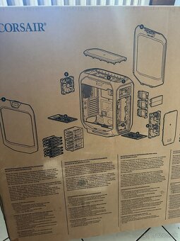 Corsair 780T Graphite Series čierna - 3