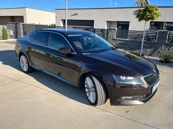 Skoda Superb 2.0 tsi DSG - 3
