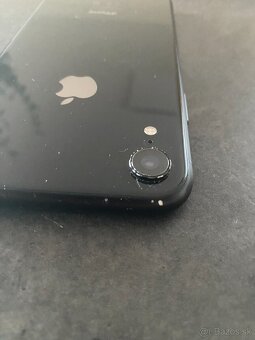 iPhone XR Black 64GB - 3