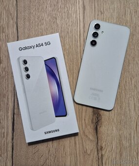 Samsung - 3