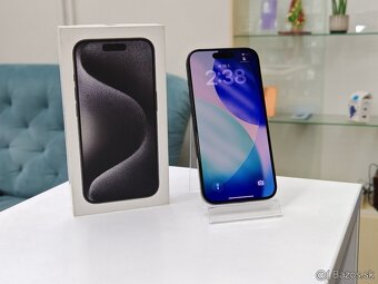Apple iPhone 15 Pro 128GB Black Titanium | ZÁNOVNÝ - 3