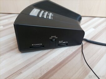 Rádiobudík Sencor SRC108B - 3