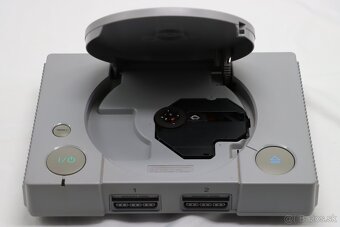 PS1 SCPH-9002 + analógový ovládač + karta + káble - 3