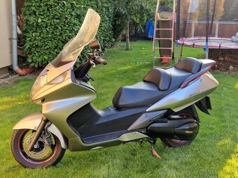 Honda Silverwing 400 - 3