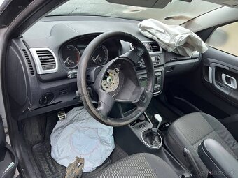 Rozpredám na diely Škoda Roomster Praktik BSW CBZ BZG CAY - 3