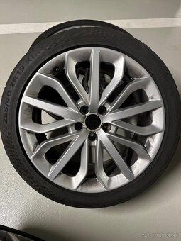 255/45/19 Audi A6 c7 A7 - 3
