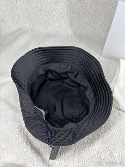 PRADA nylon bucket hat Black - 3