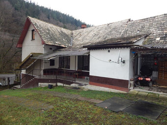 SPEKTRUM REALITY - Na Predaj rodinný dom s pozemkom 1385 m2, - 3