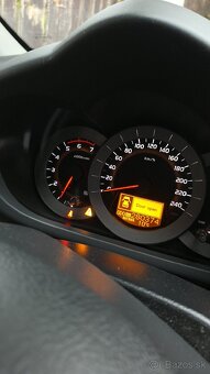 Toyota RAV4 - 3