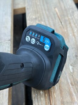 AKU razovy uťahovák Makita - 3