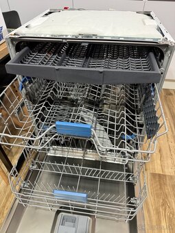 Predám umývačku riadu Beko - 3