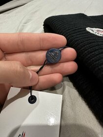 Moncler Ciapka Cierna - 3