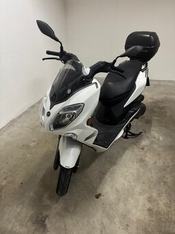Predám KEEWAY CityBlade 125 - garážovaný - 3