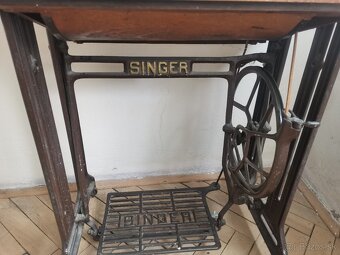 Starožitný šijací stroj Singer - 3